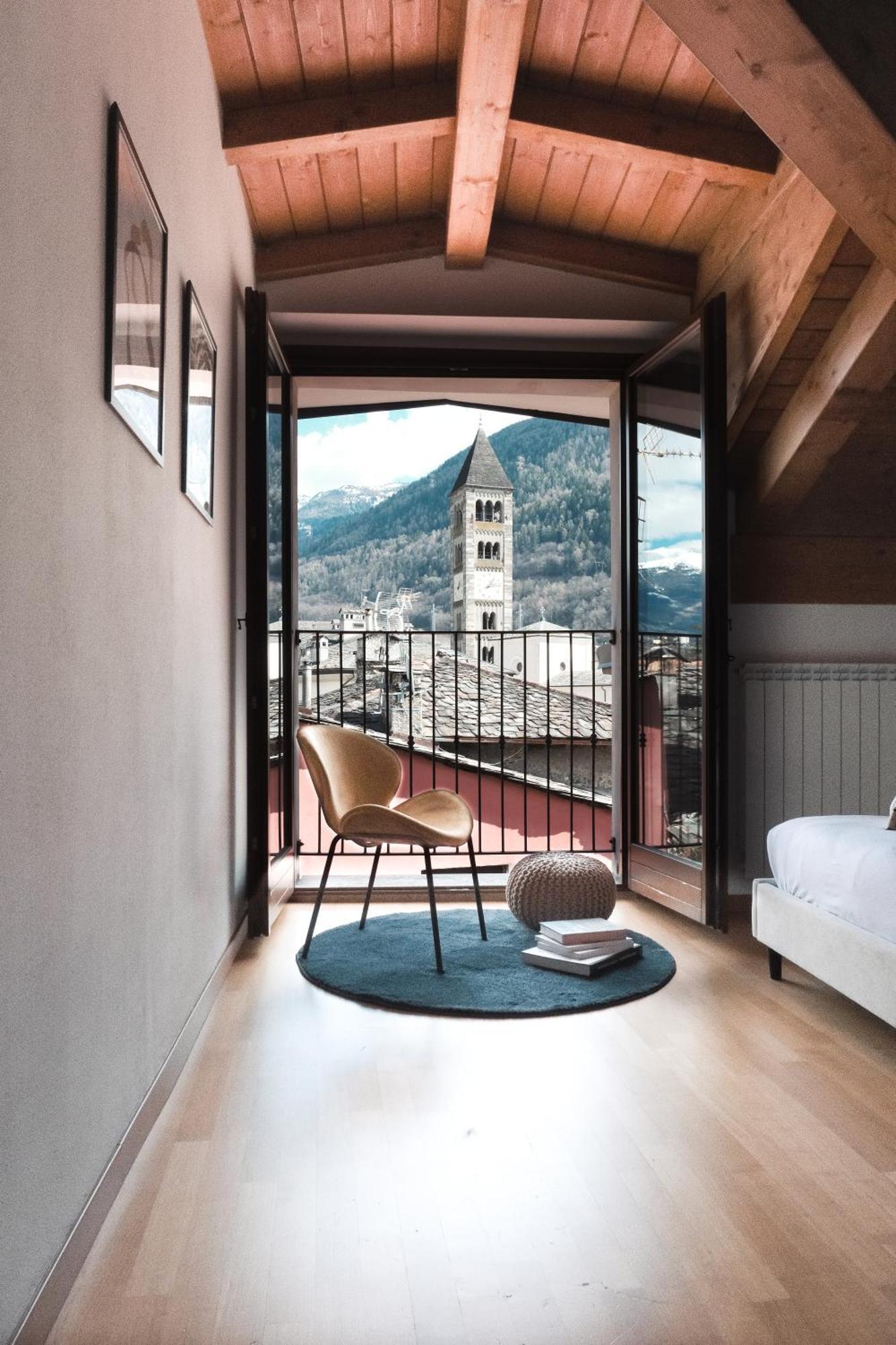 Apartmán Penthouse Con Vista 6 Minuti Dal Bernina Express Tirano Exteriér fotografie
